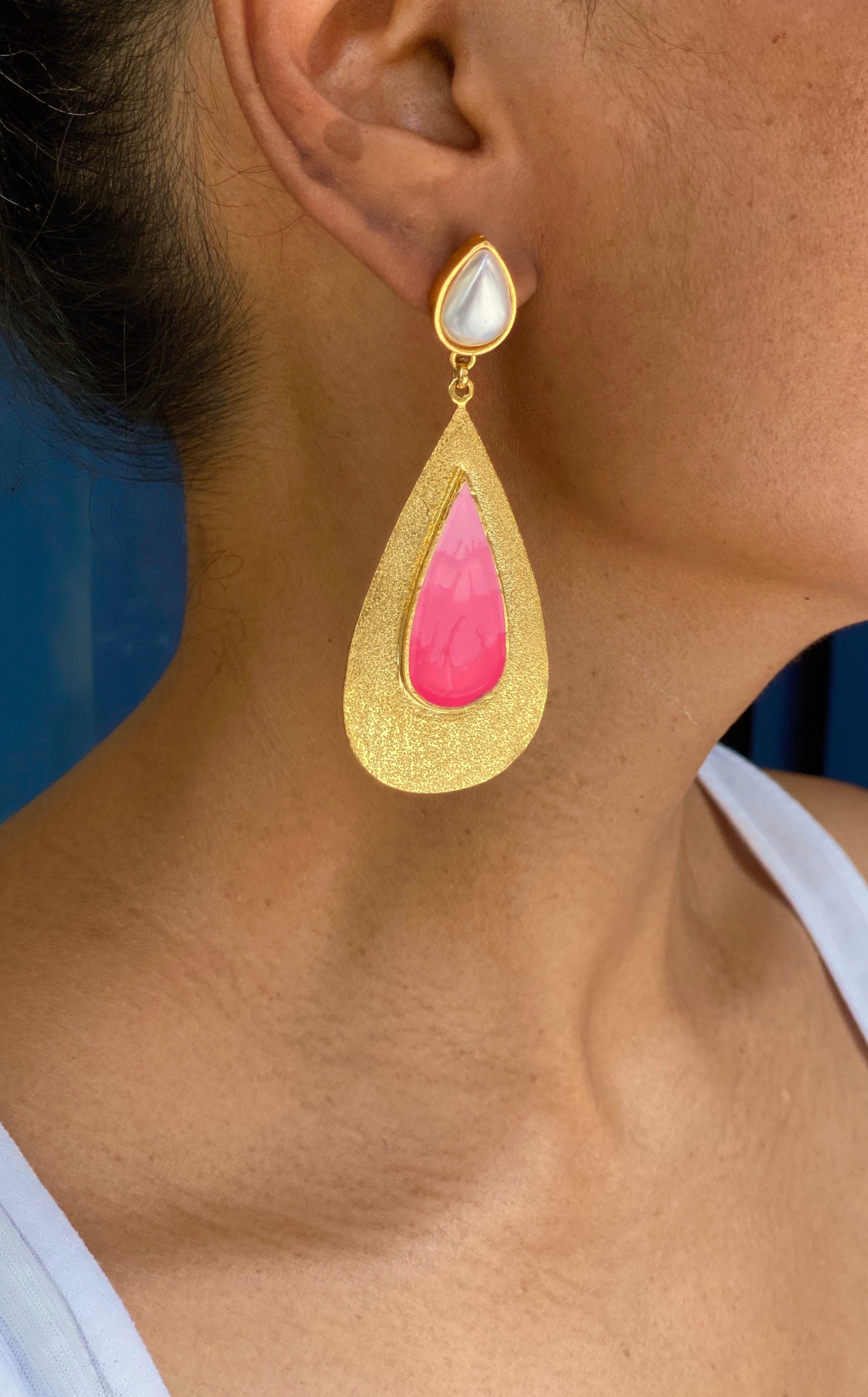 PINK TEAR DROP DANGLERS
