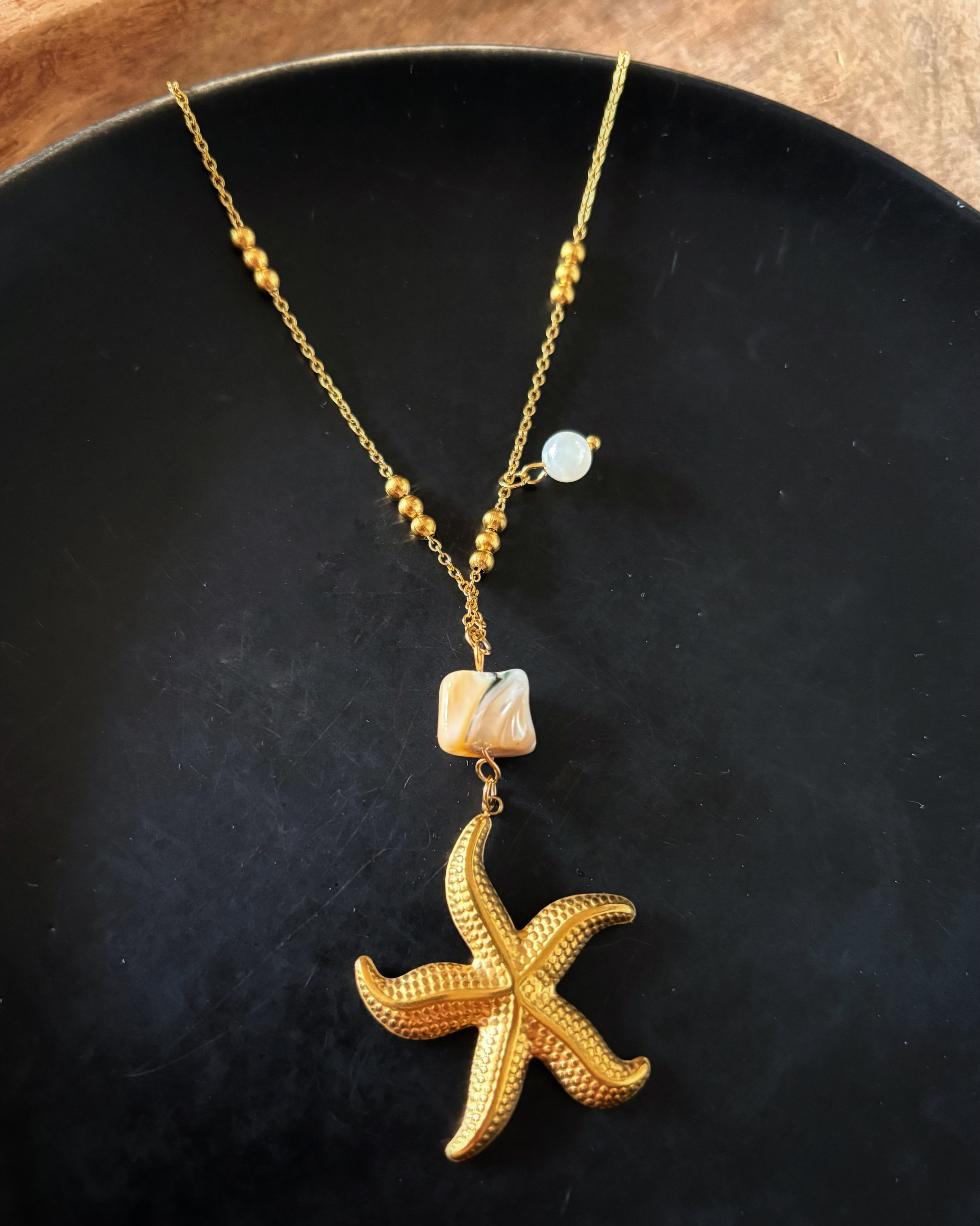 STARFISH NECKLACE