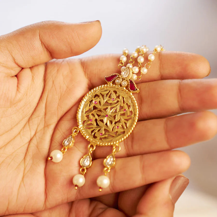 Ira Pearl Gold Necklace