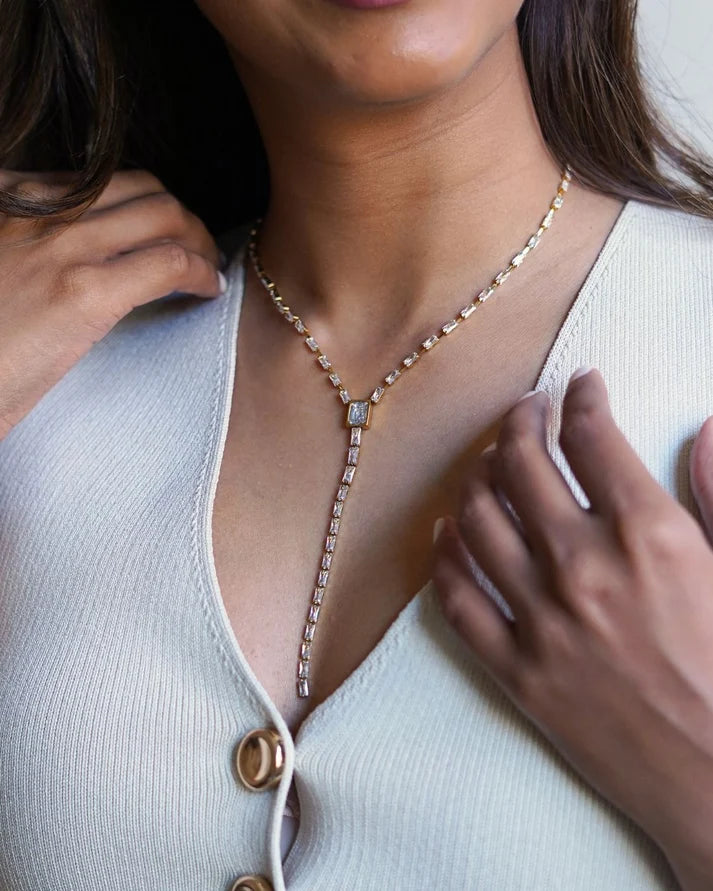 Lustre Line Necklace