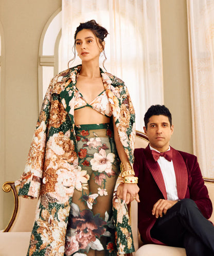 MOB WIFE STUDDED BANGLE