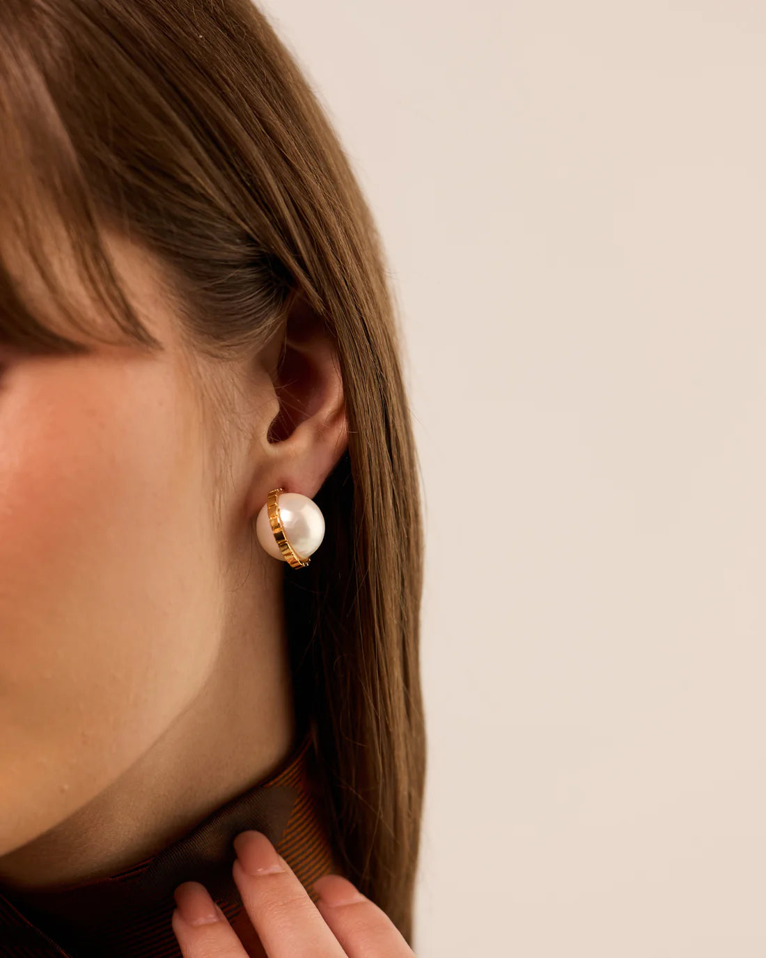 Maxi Empire Studs