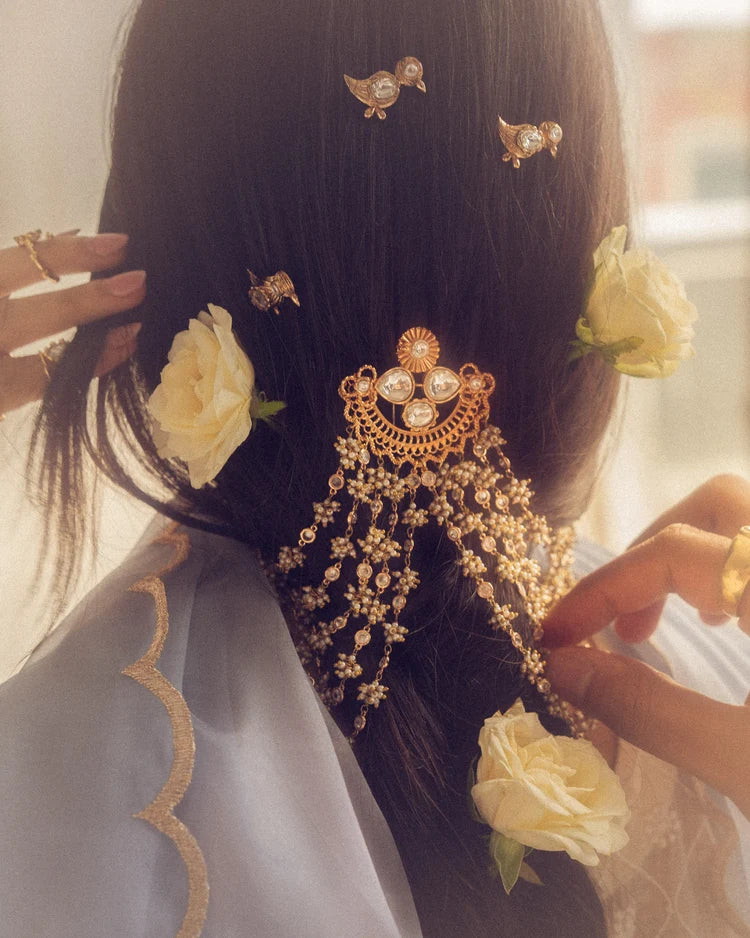 Mogra Bageecha Hair Fountain