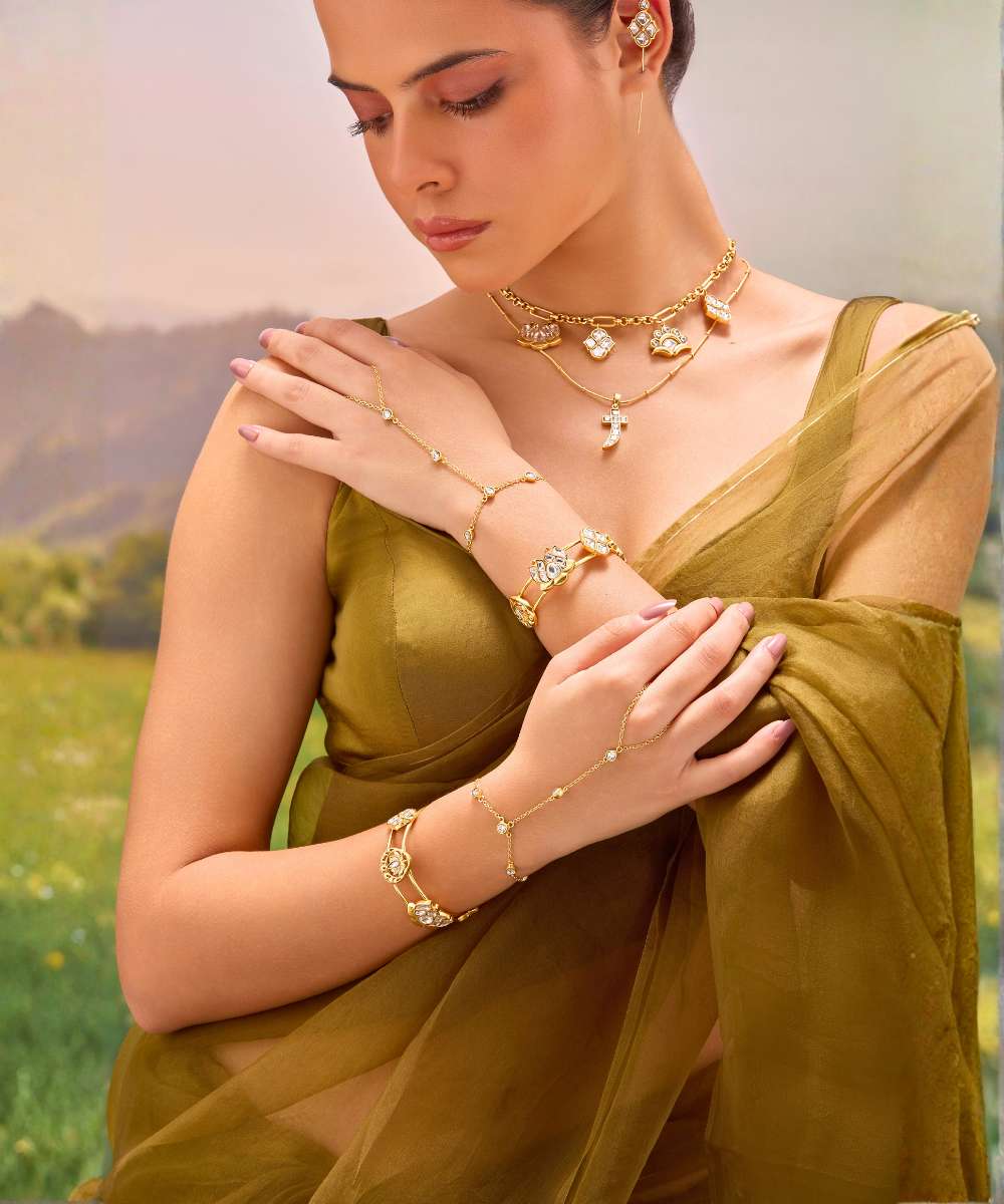 Noor Kamal Polki Cuff