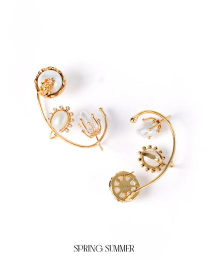 Not Your Rose Pearl Earcuff