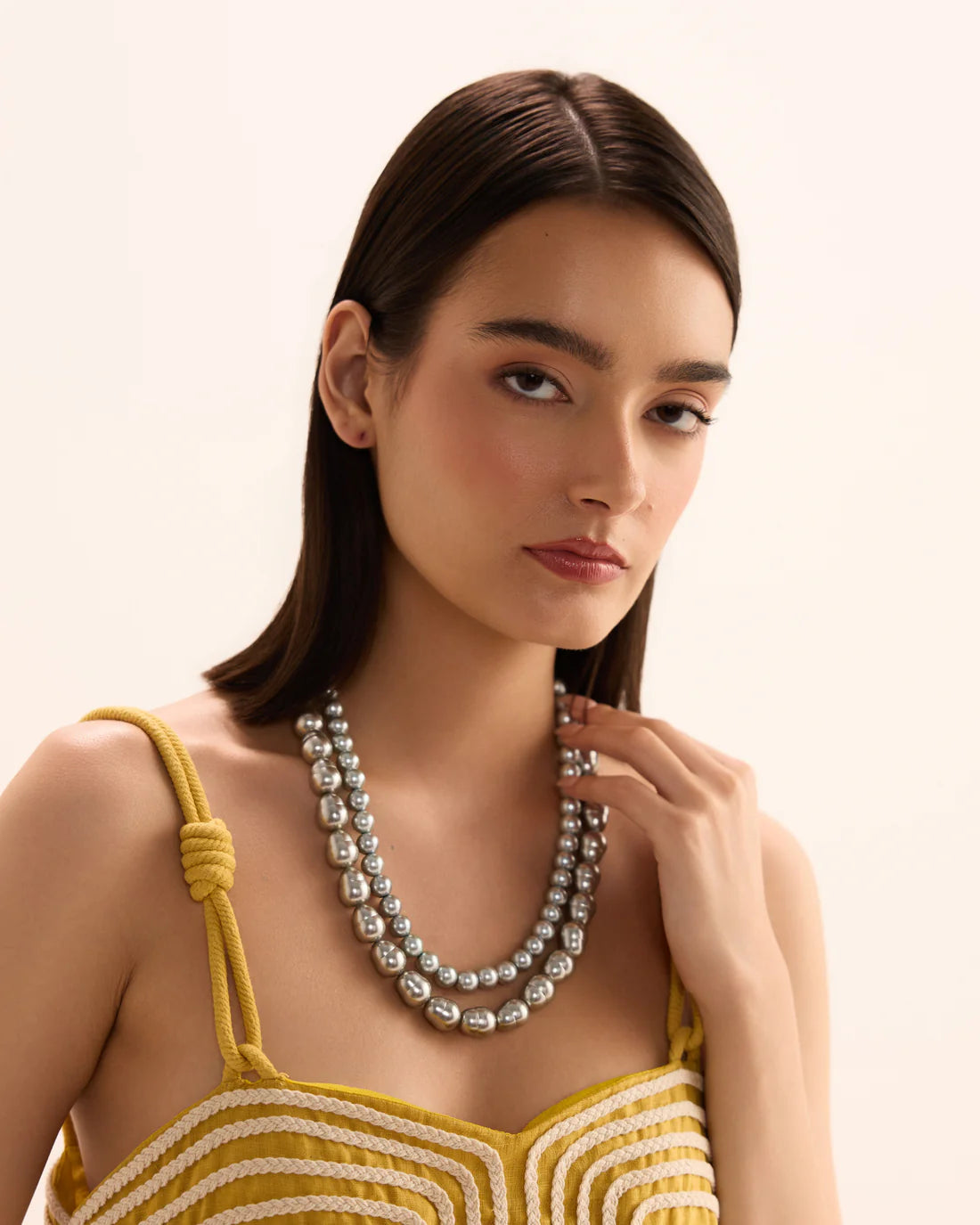 Oval Pearls Necklace - Silver