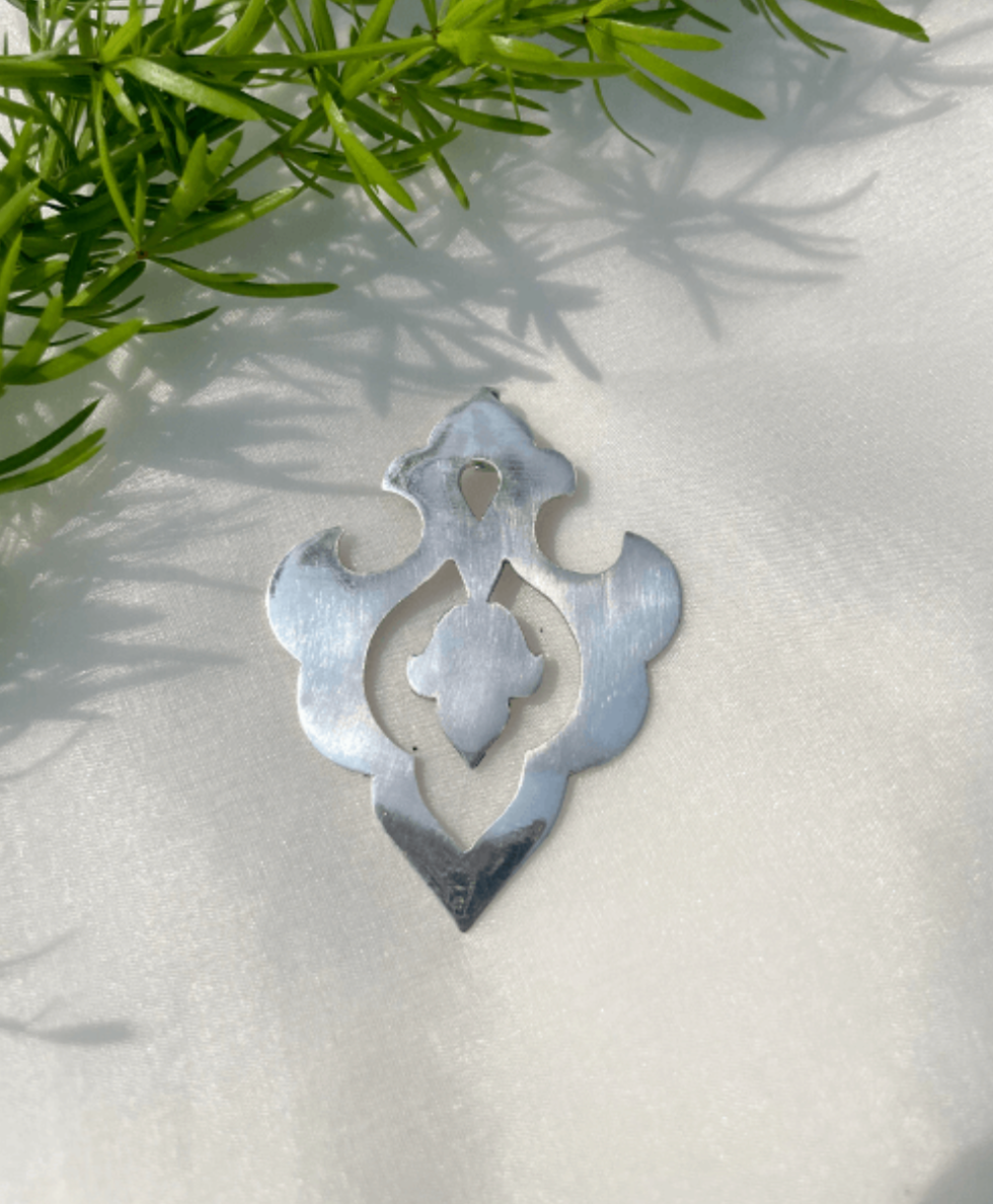 RAJASAMAND PENDANT