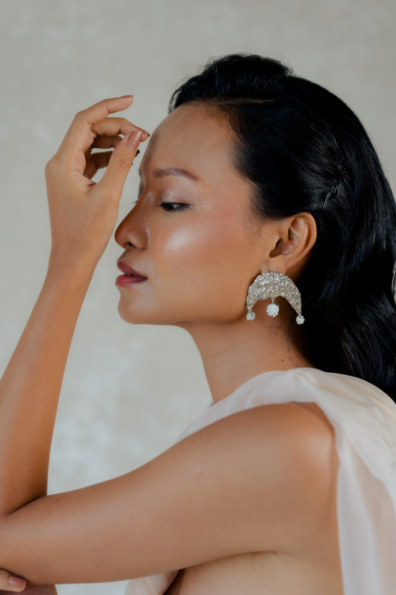 SHWET SILVER EARRINGS