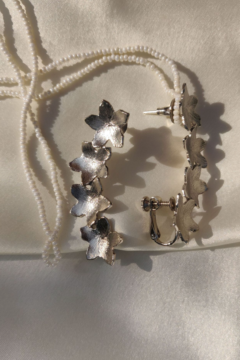 MOGRA CUFFS - SILVER EARRINGS