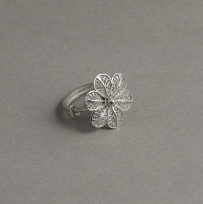 NARGIS RING