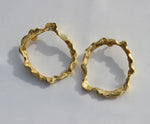 Load image into Gallery viewer, BARK TEXTURE CLASSIC HOOPS - GOLD
