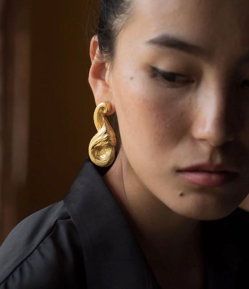 WABI EARRINGS- GOLD & OXIDISED