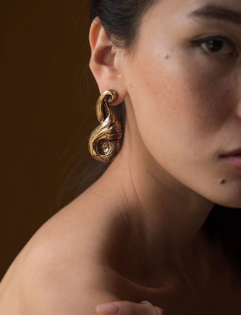 WABI EARRINGS- GOLD & OXIDISED