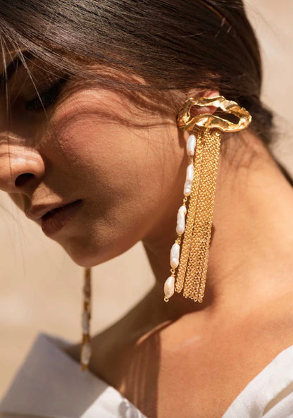 PEARL LUXE EARRINGS