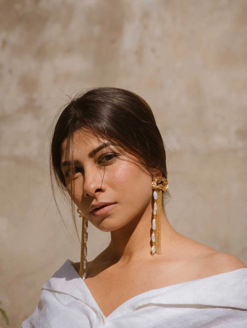 PEARL LUXE EARRINGS