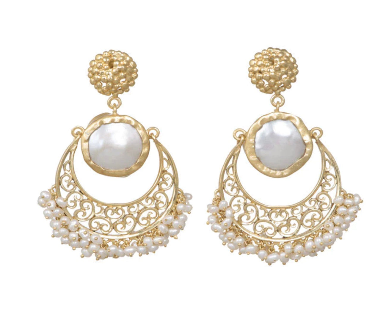 RUSTIC BALLAD WHITE EARRINGS