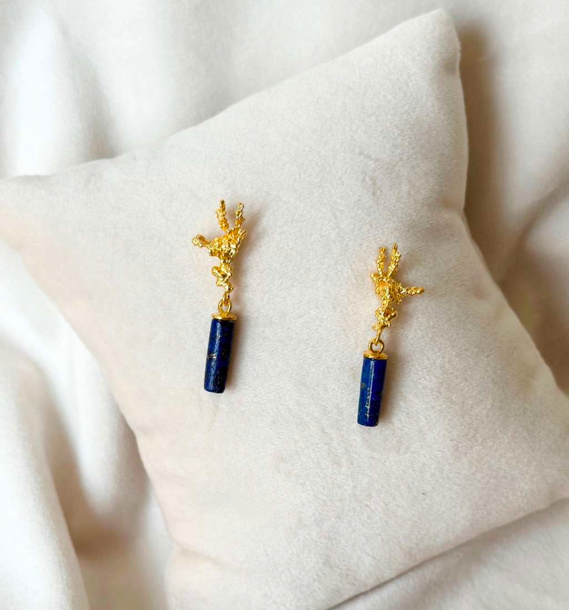 SEAFLOOR GOLD EARRINGS