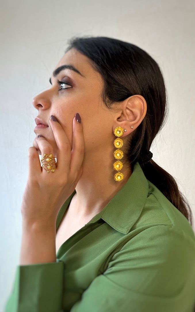 CASCADE EARRINGS GOLD