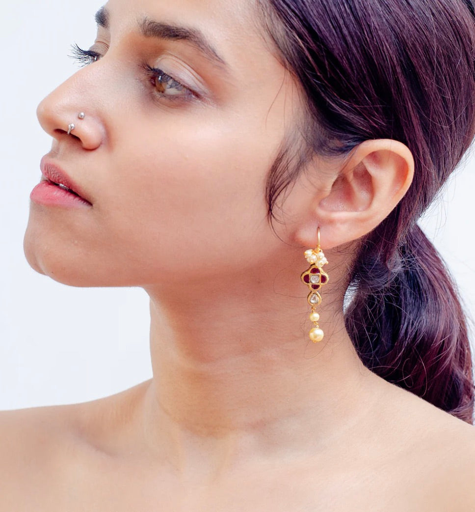 PINAR EARRINGS