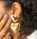 Load image into Gallery viewer, PEARLS IN HEARTS EARRINGS
