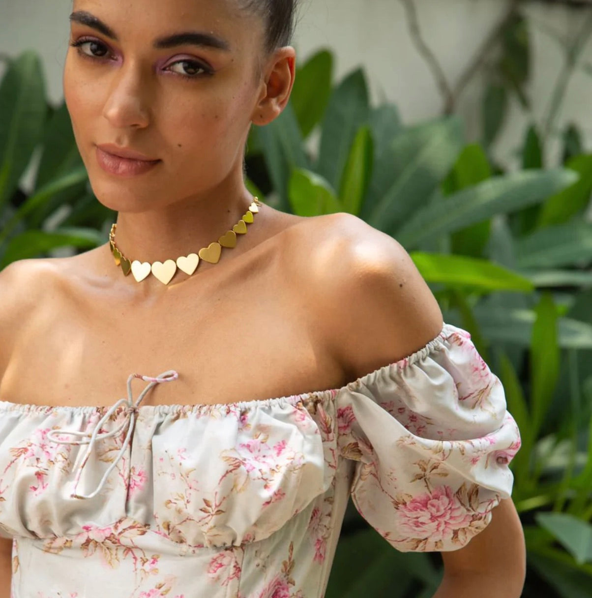 HEART CHOKER NECKLACE
