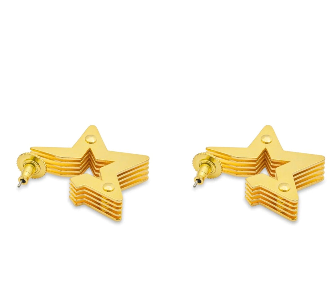 STAR EARRING