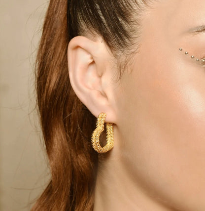 TEXTURED HEART EARRINGS