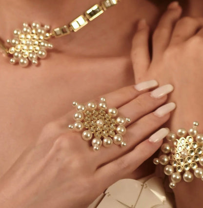 AAINA RING