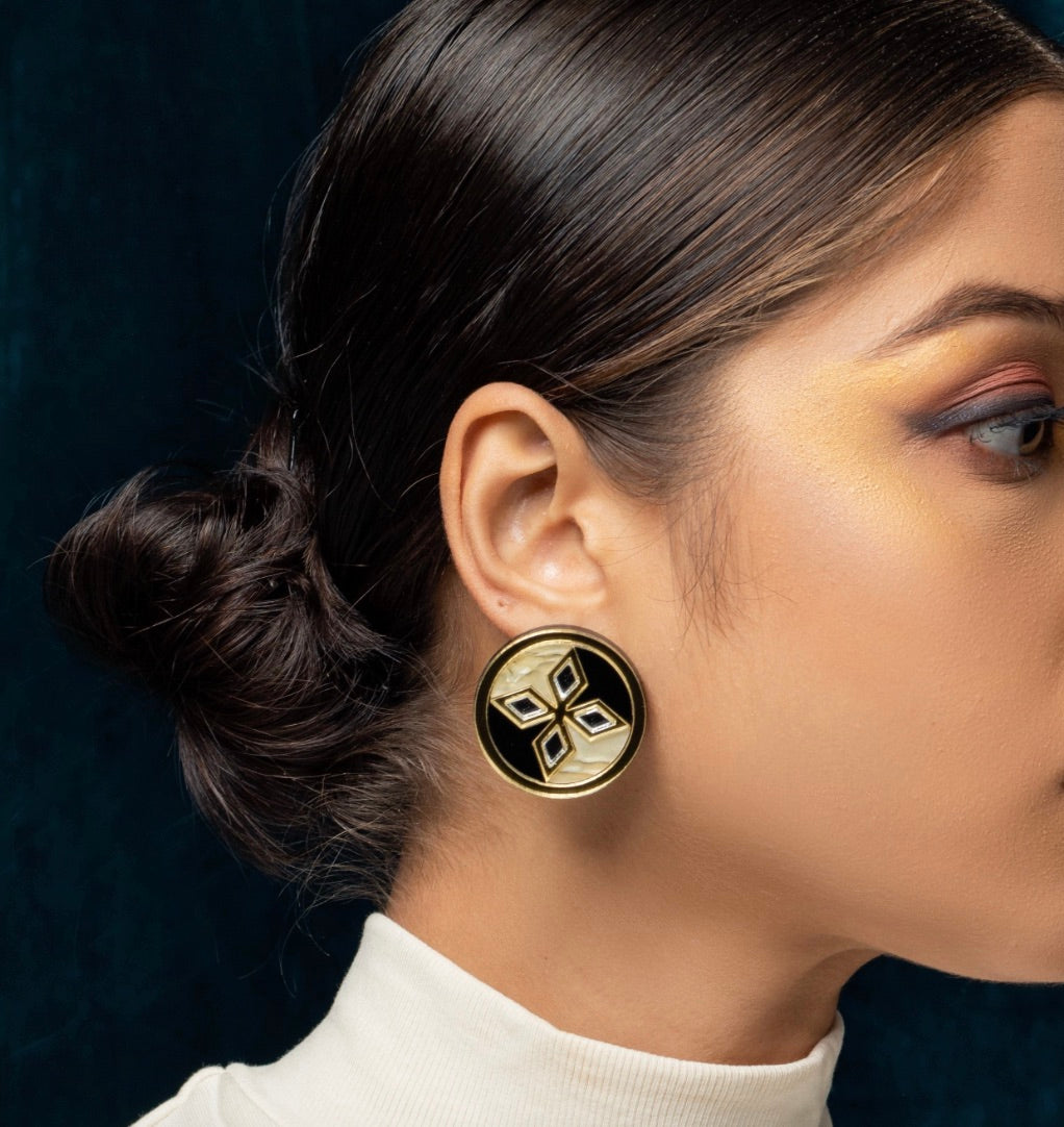 OPALINE STUDS