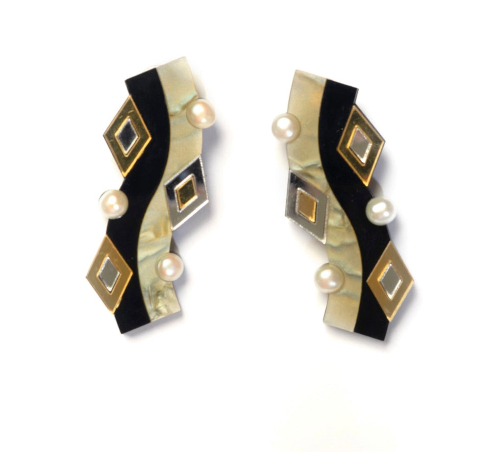 MOIRE EARWEAR