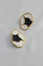 Load image into Gallery viewer, WBG EARRINGS
