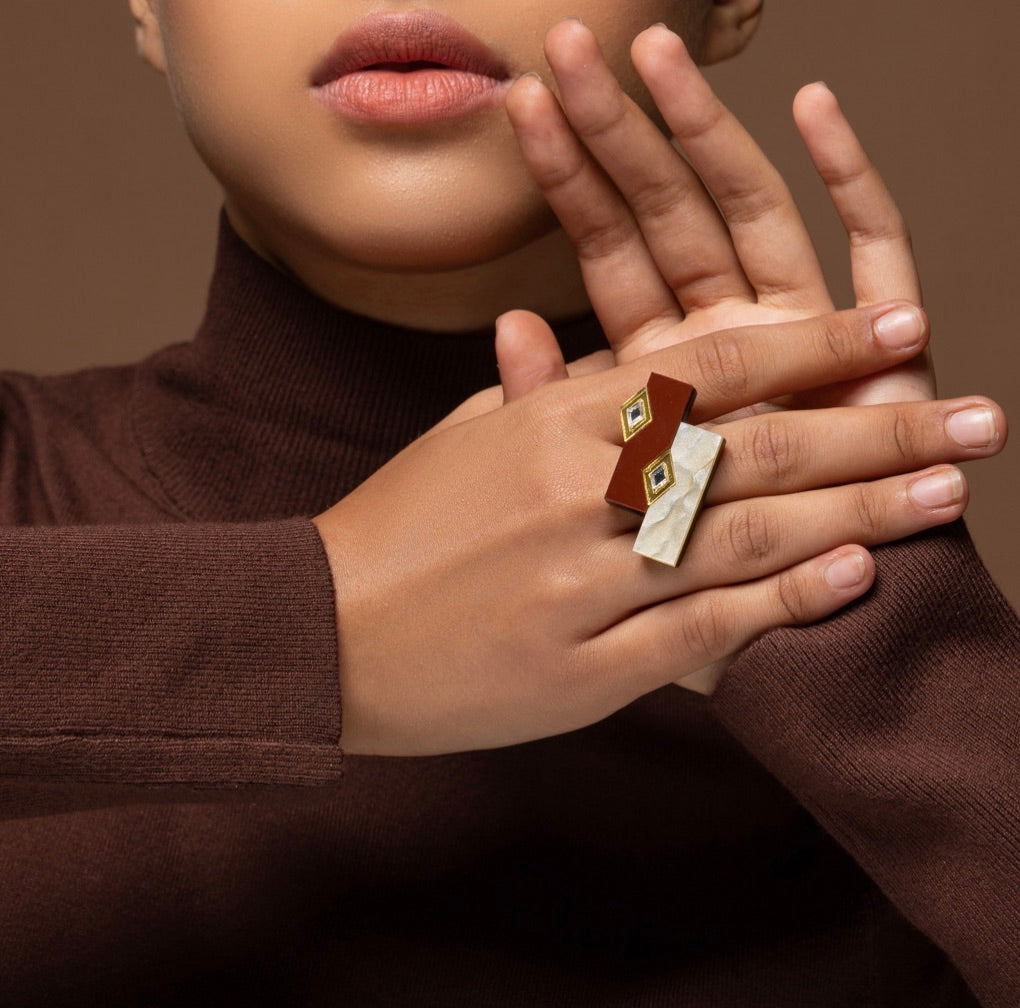 BURNT SIENNA RING