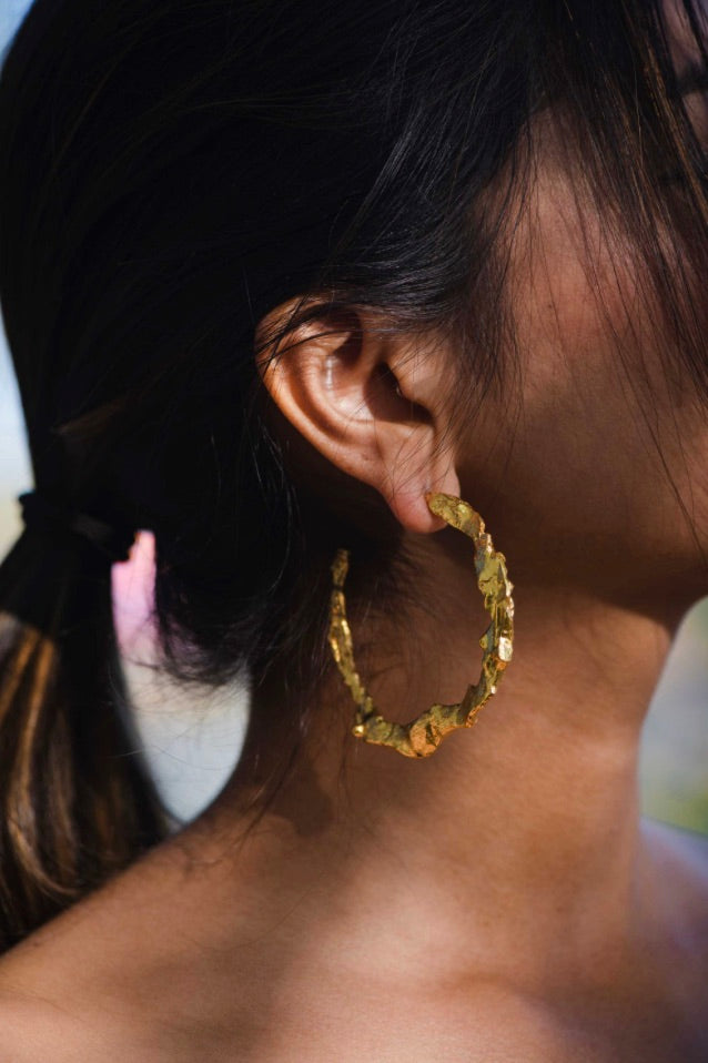 CHUNKY FOIL HOOPS