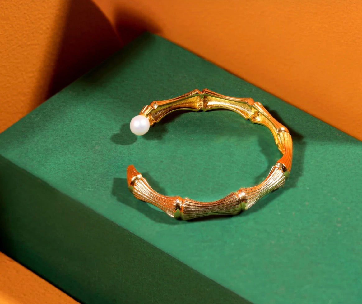 DAINTY CUFF