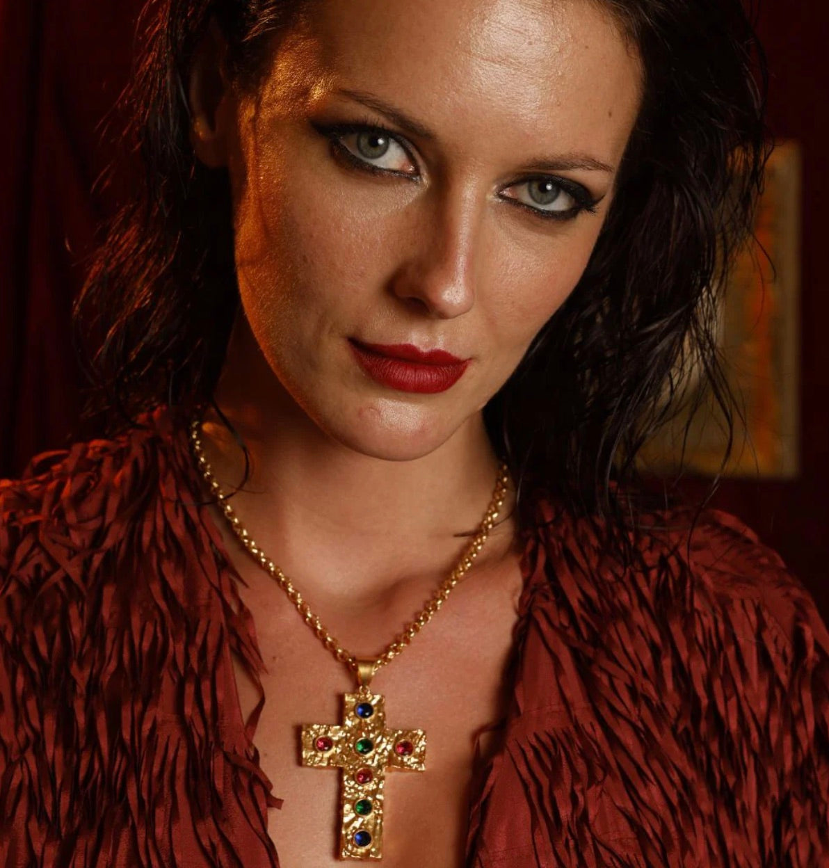 MOB WIFE STUDDED CROSS CHOKER / NECKLACE