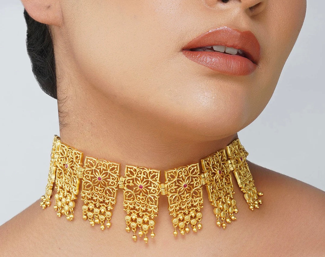 ETERNAL ENIGMA CHOKER NECKLACE