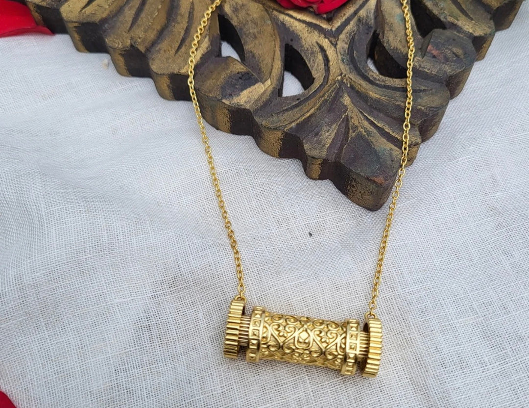 SCROLLS OF TIME PENDANT NECKLACE