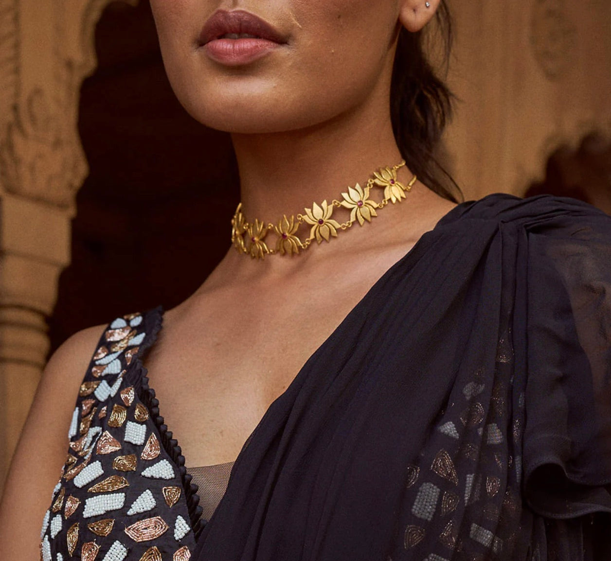 KAMAL LOTUS NECKLACE
