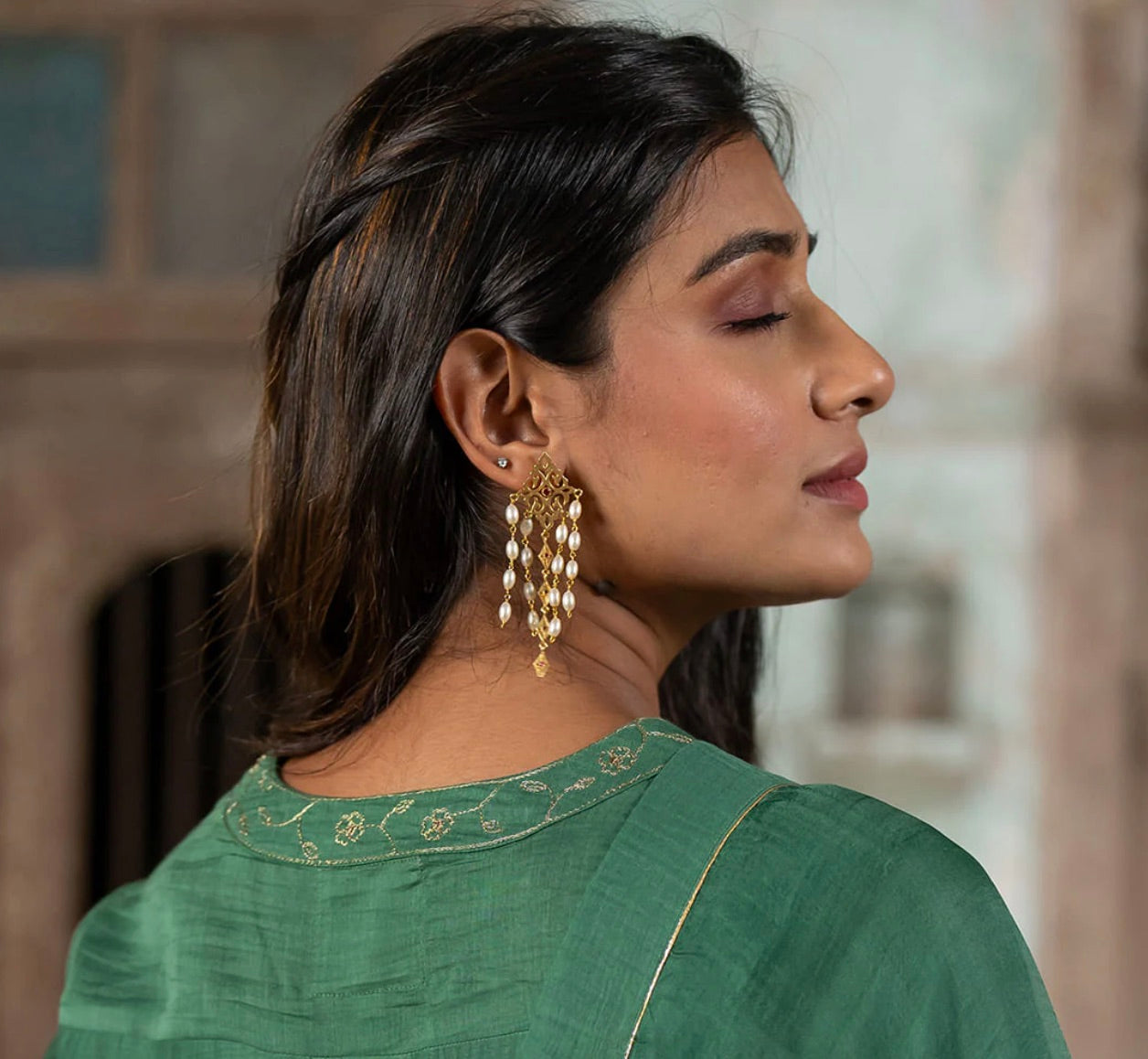 ANANTYA LONG EARRINGS