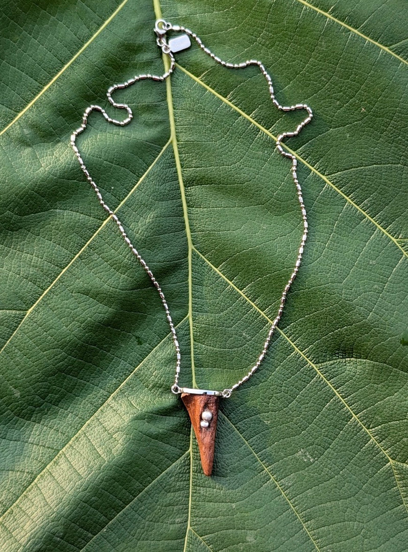 EZRA PENDANT