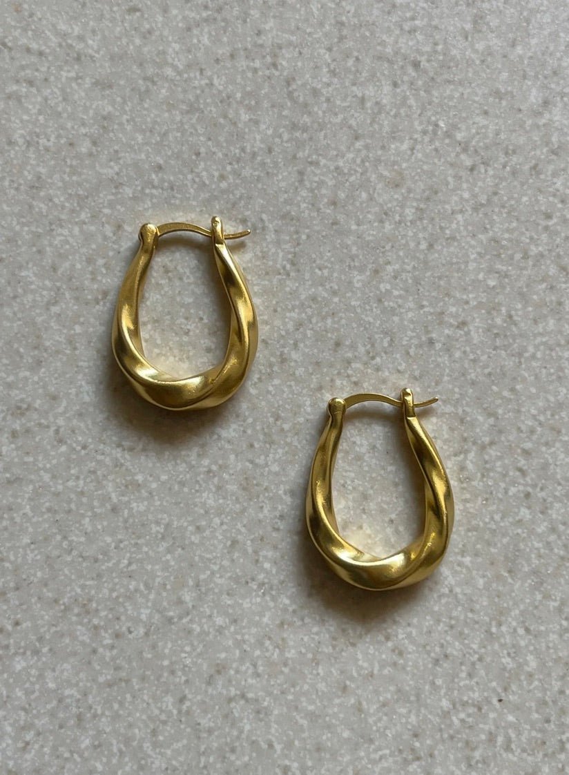 JWAR HOOPS