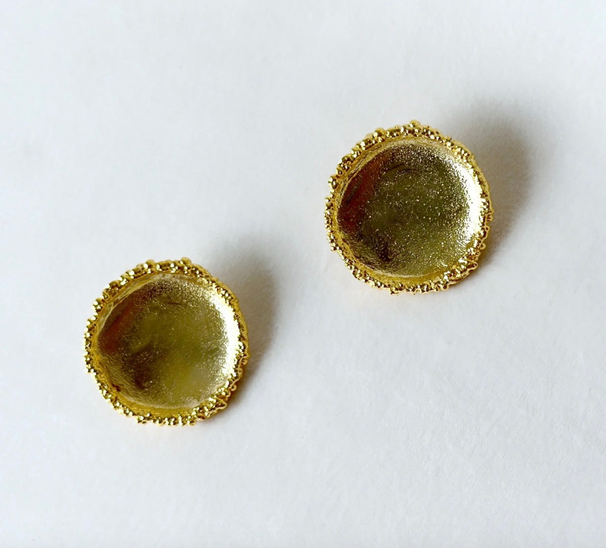 CRATER STUDS