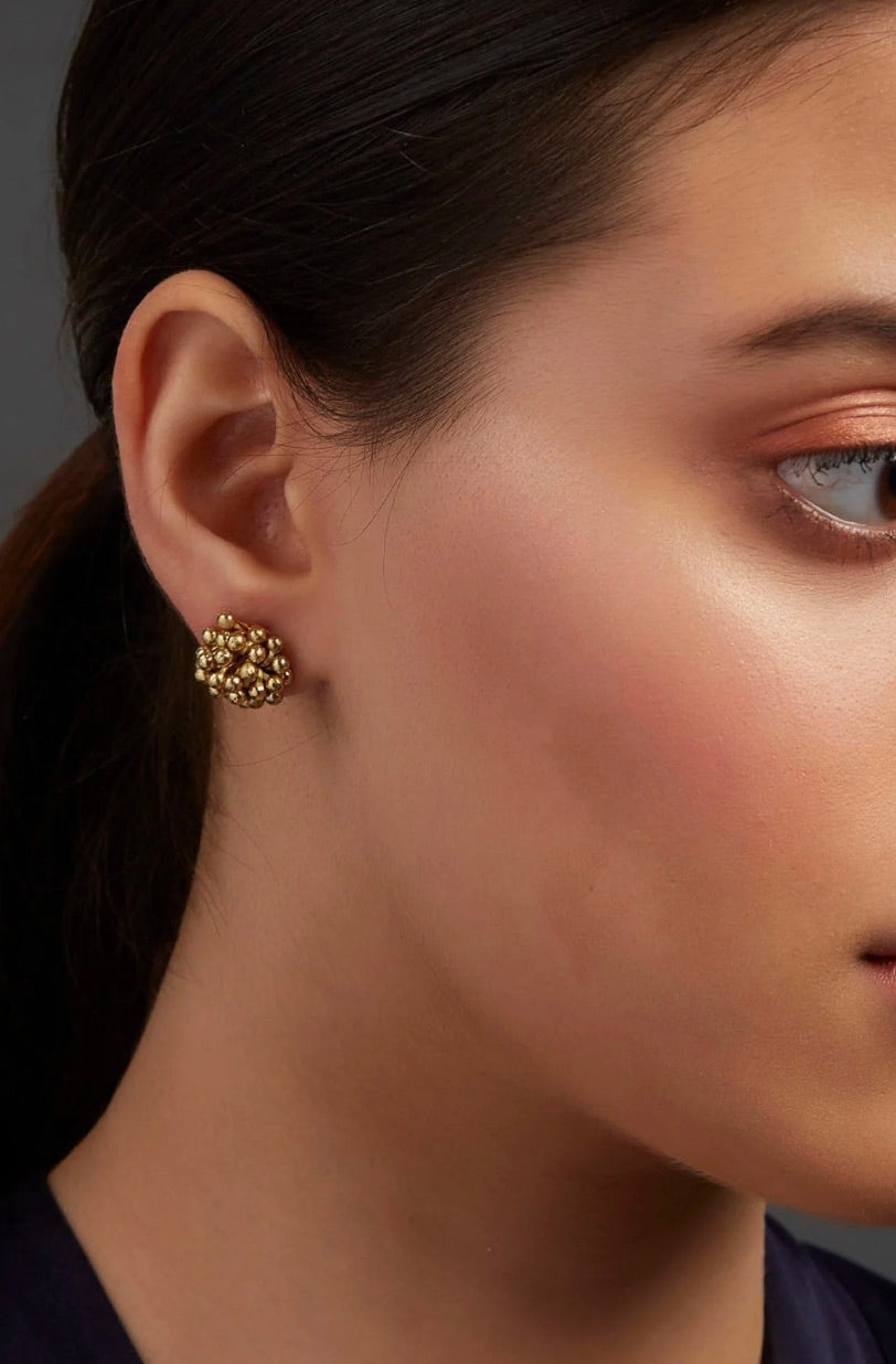 GOLD BEADED STUD EARRINGS