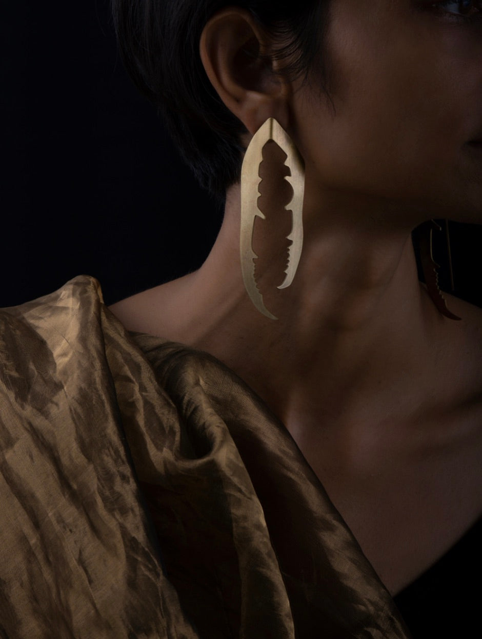MANDIBLE OVERSIZED STUDS