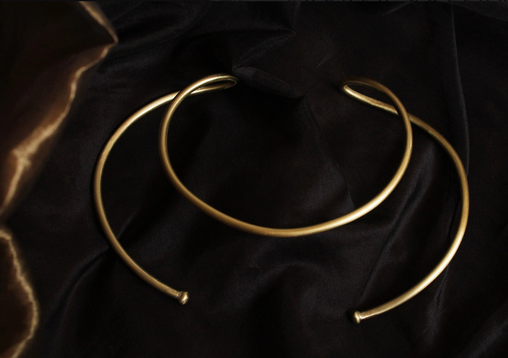 TRACHEA COLLAR