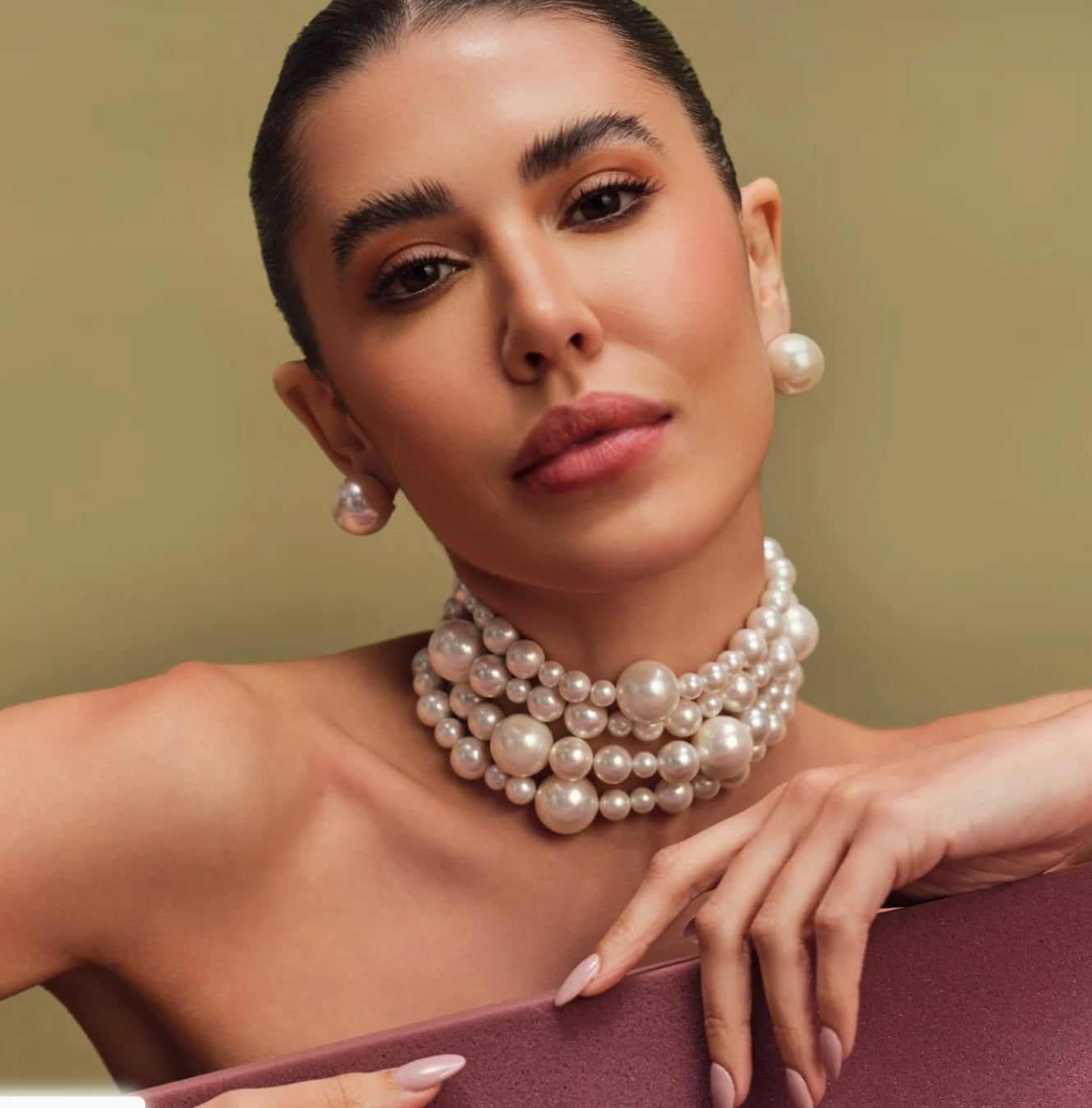 MIXED PEARL CHOKER