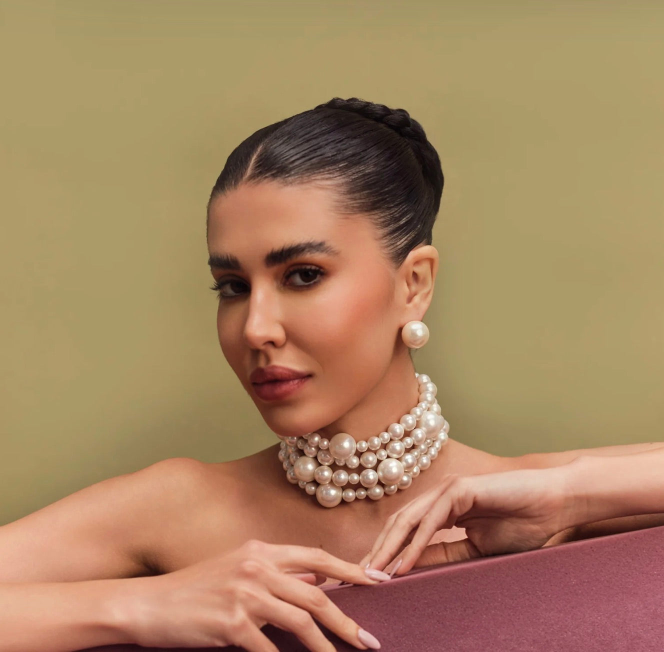 MIXED PEARL CHOKER
