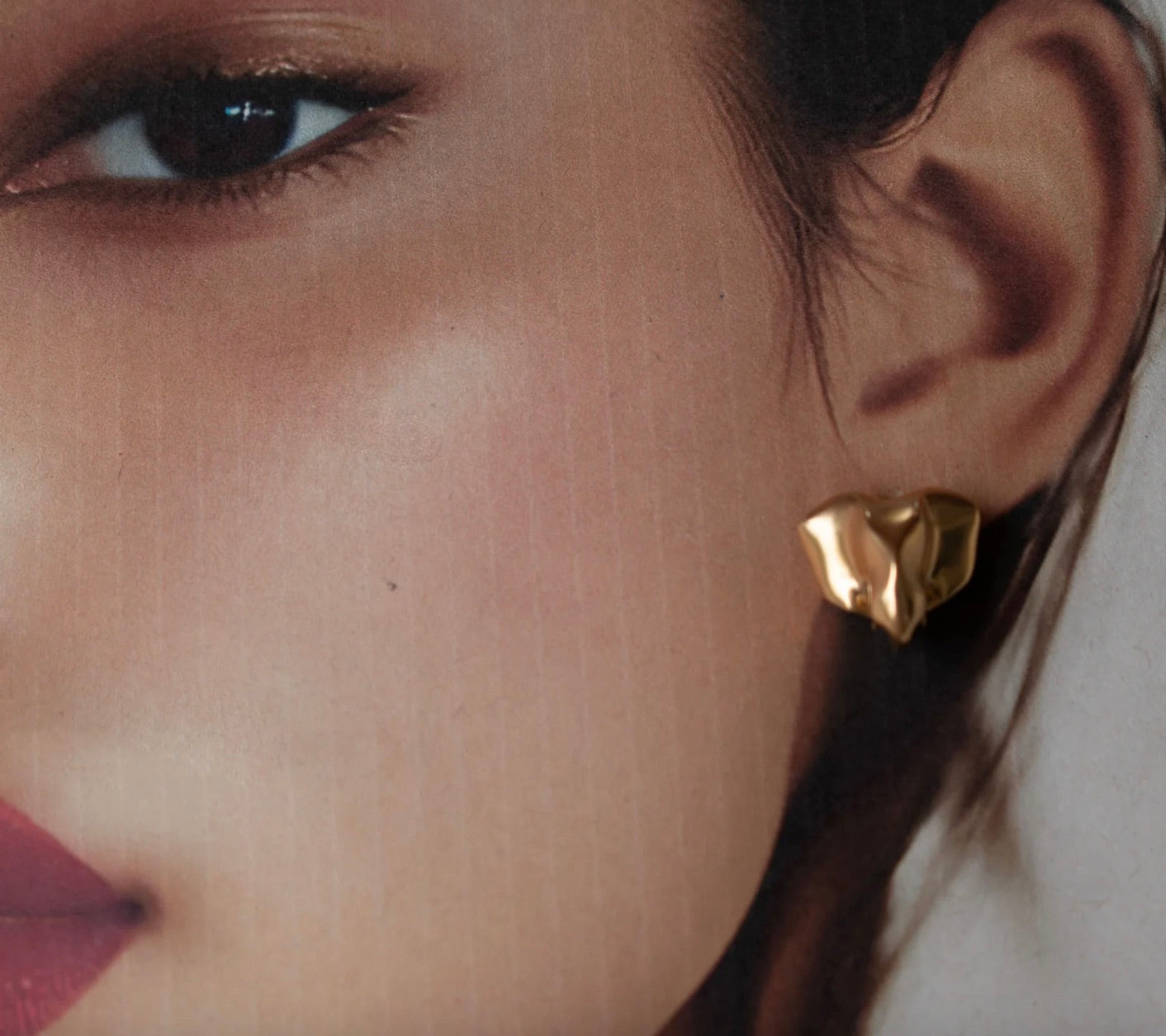 TUSKAR EARRING STUDS