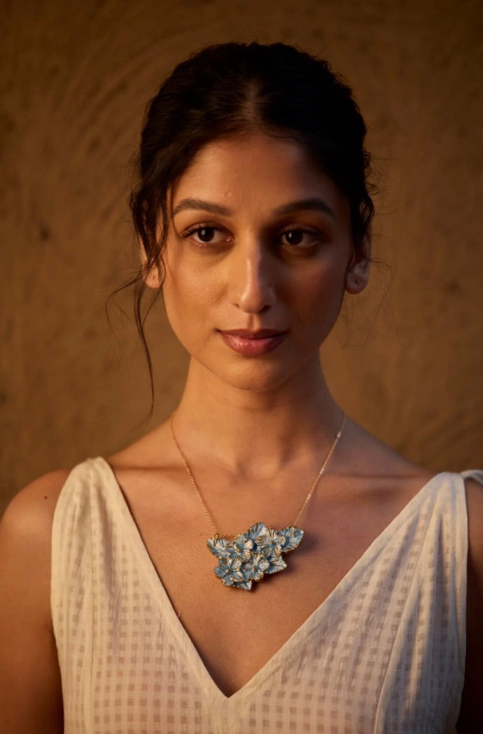 FORGET ME NOT NECKLACE