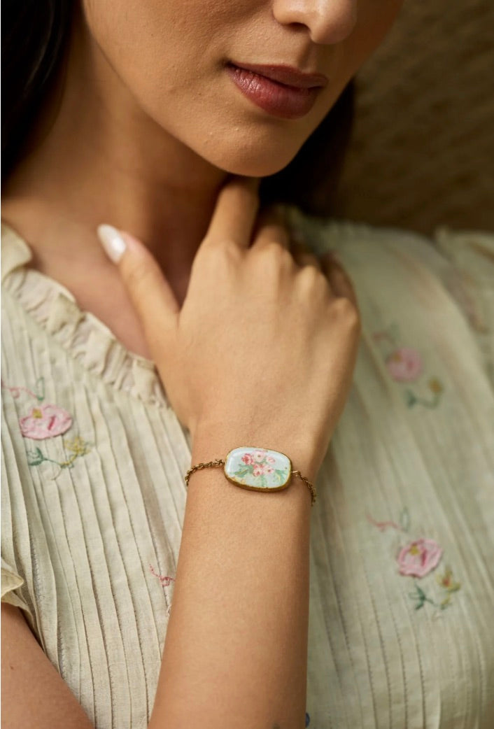 PERIWINKLE BRACELET